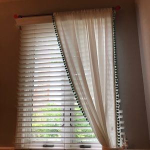 Curtain set